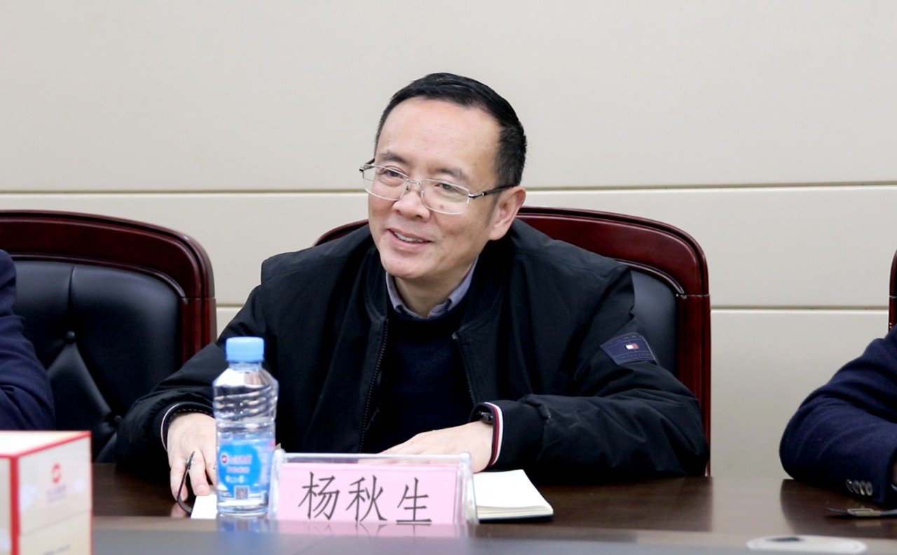 杨秋生表示,九江银行萍乡市分行期待与经开区开展更深层次的合作,感谢